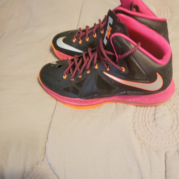 Mens shoe - Picture 2 of 7